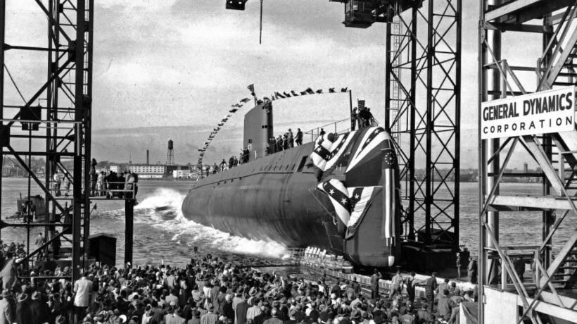 Il varo del Nautilus a Groton il 21 gennaio 1954 (Us Navy Archives)