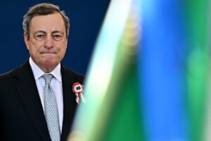 Il report dei servizi che mette i nemici di Draghi alla gogna