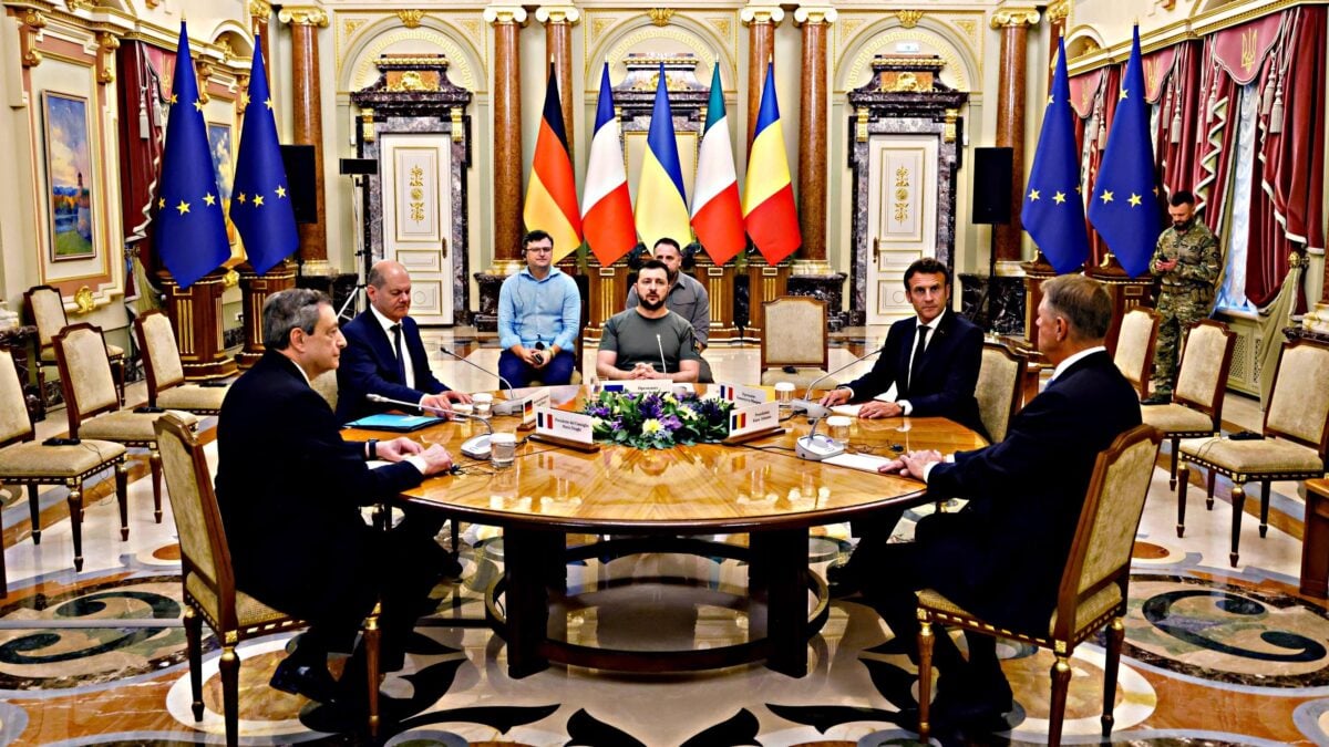 I leader spingono per le trattative. Ma resta il rebus della Casa Bianca