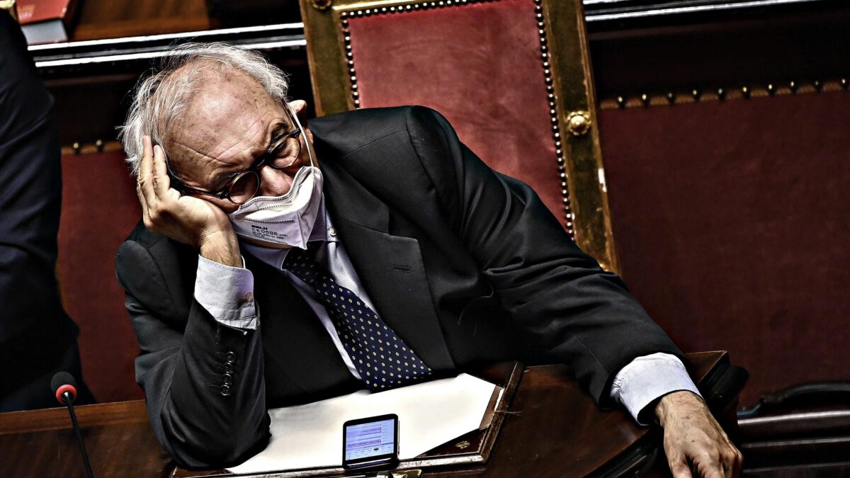 Gli studenti sbagliano le doppie ma il ministro prepara la Dad-ter