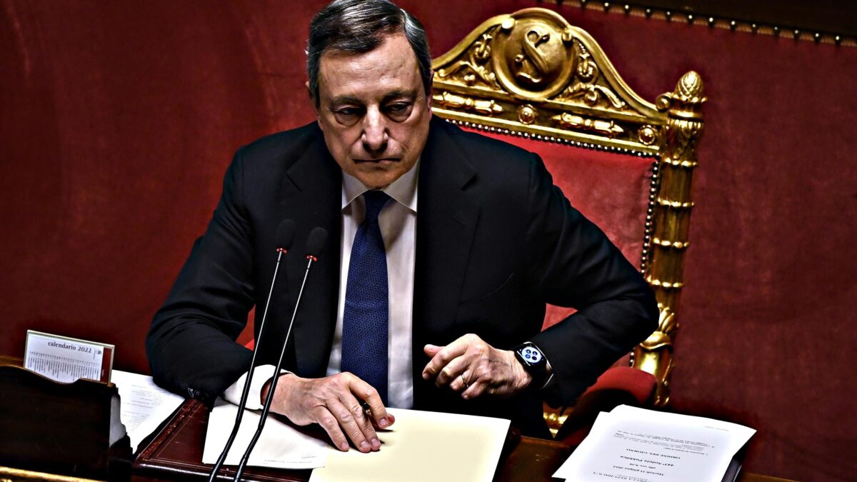 Mr Bce raccoglie l’assist di Giggino per mettere i sigilli al Parlamento