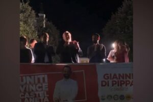 Emiliano chiede i voti di Fdi, come nulla fosse