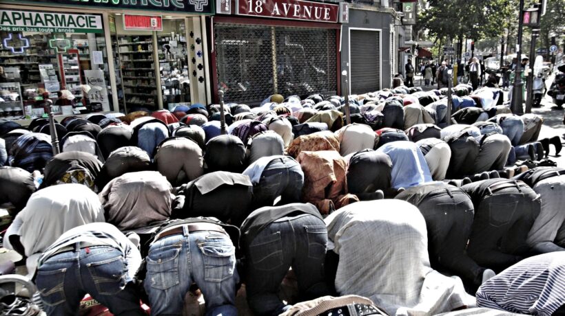 La Francia è preda degli appetiti islamici
