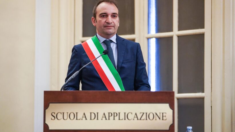 Caro sindaco Lo Russo, il machete può svegliarla?