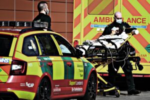 Negli ospedali inglesi il 65% dei positivi è ricoverato per altro