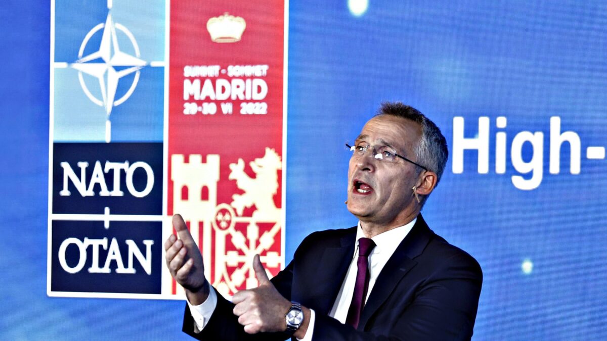 Accordo nella Nato: entrano Svezia e Finlandia. Ai turchi armi contro i curdi