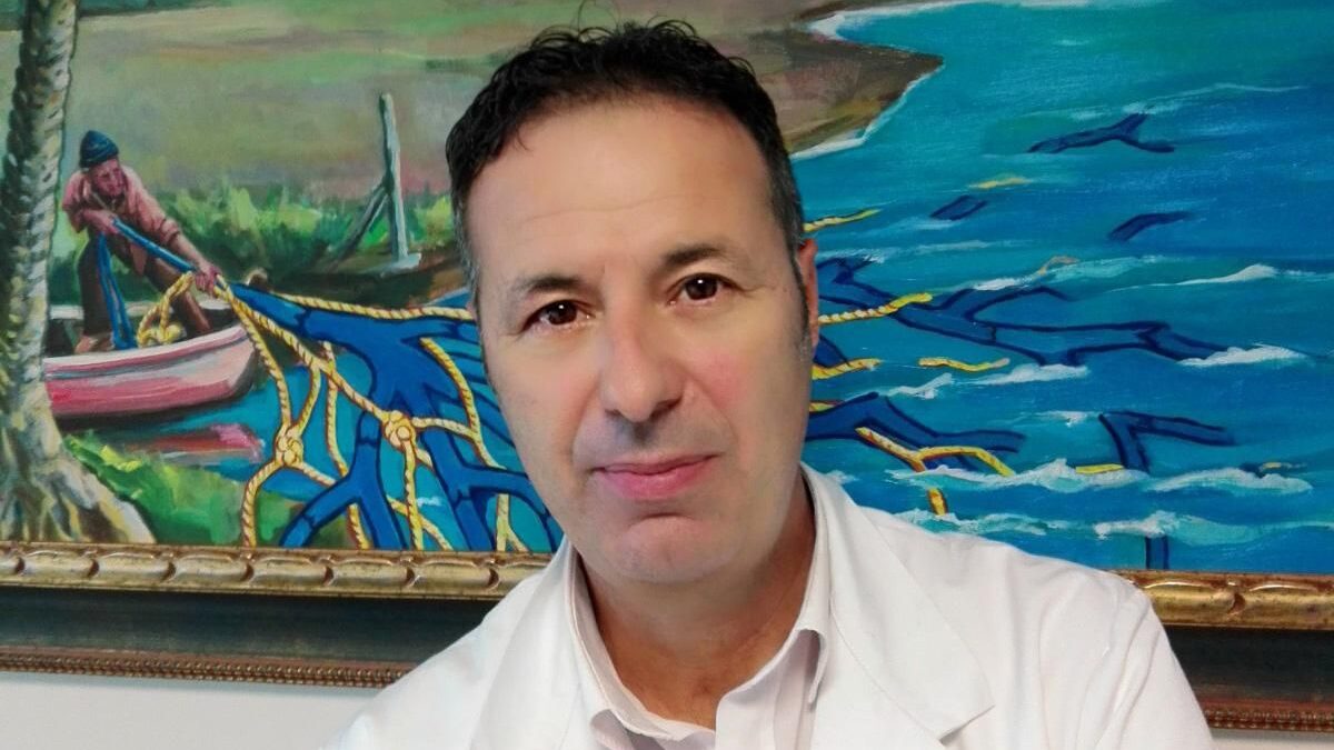 Attilio Cavezzi: «Troppi silenzi sui guai dei vaccini»