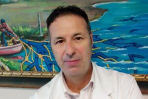Attilio Cavezzi: «Troppi silenzi sui guai dei vaccini»