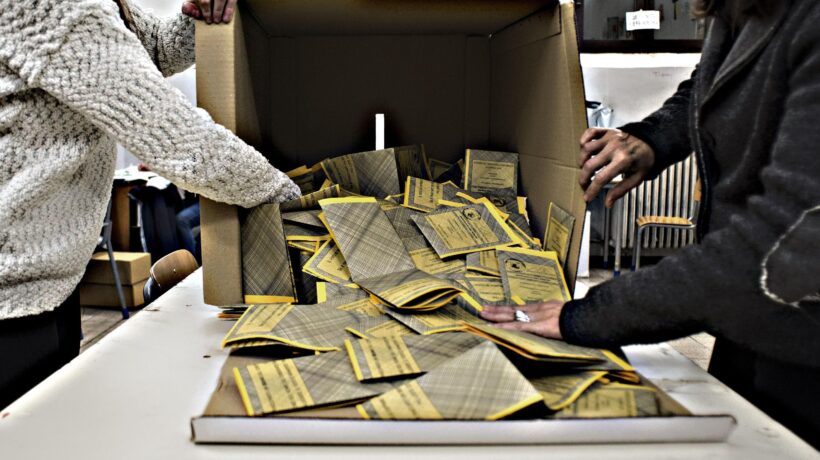 Basta coi trucchetti: si vota il 25 settembre