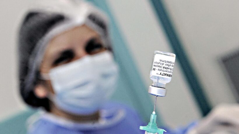 «Immunità naturale più efficace del vaccino»
