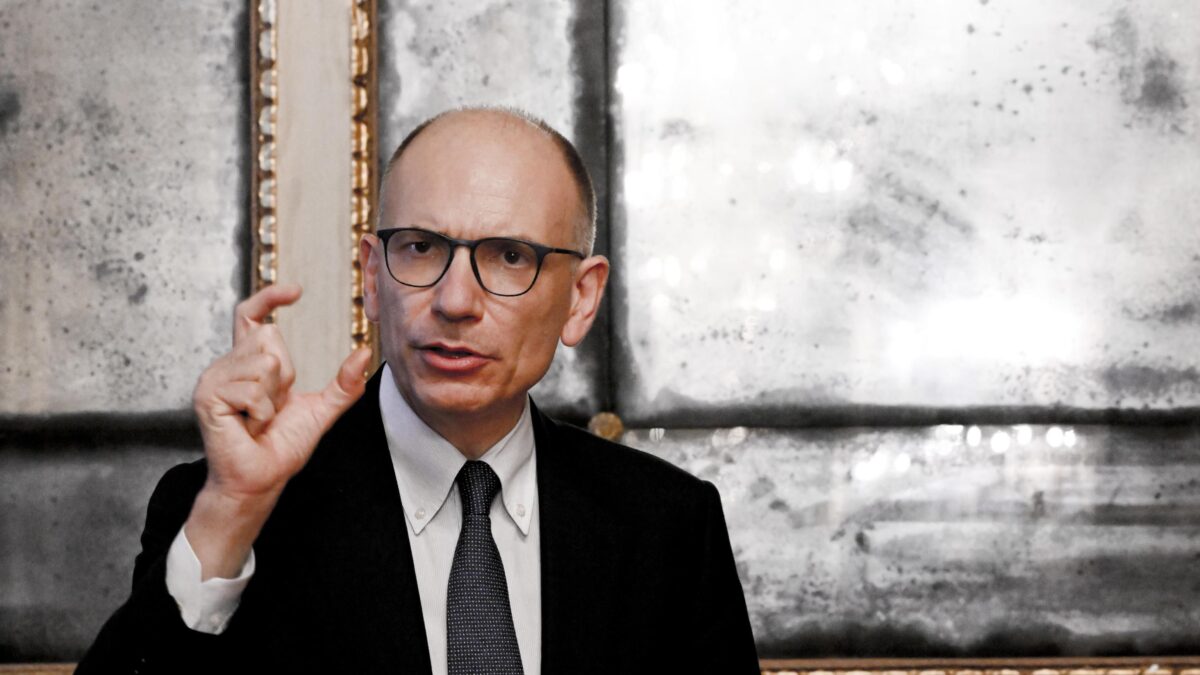 Solito Pd: sa che perde e cambia le regole