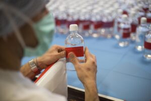 Sani in quarantena e antivirali: protocolli da buttare e rifare