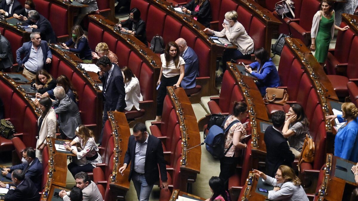 Aperta la caccia al grillino pentito