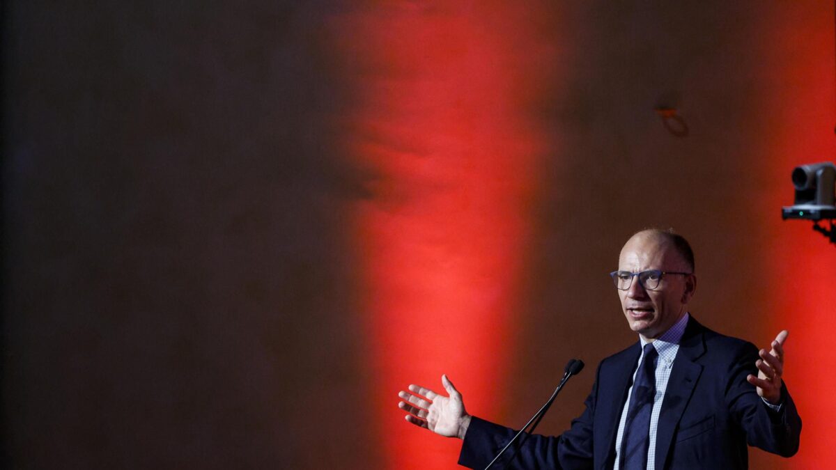 L’affanno di Letta: evitare il voto per non affogare