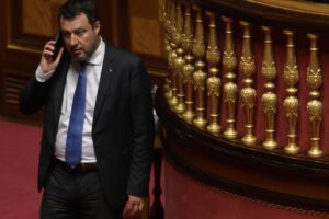 Gli ultimi sgarri di Mr Bce ricompattano l’alleanza. E Salvini stacca la spina