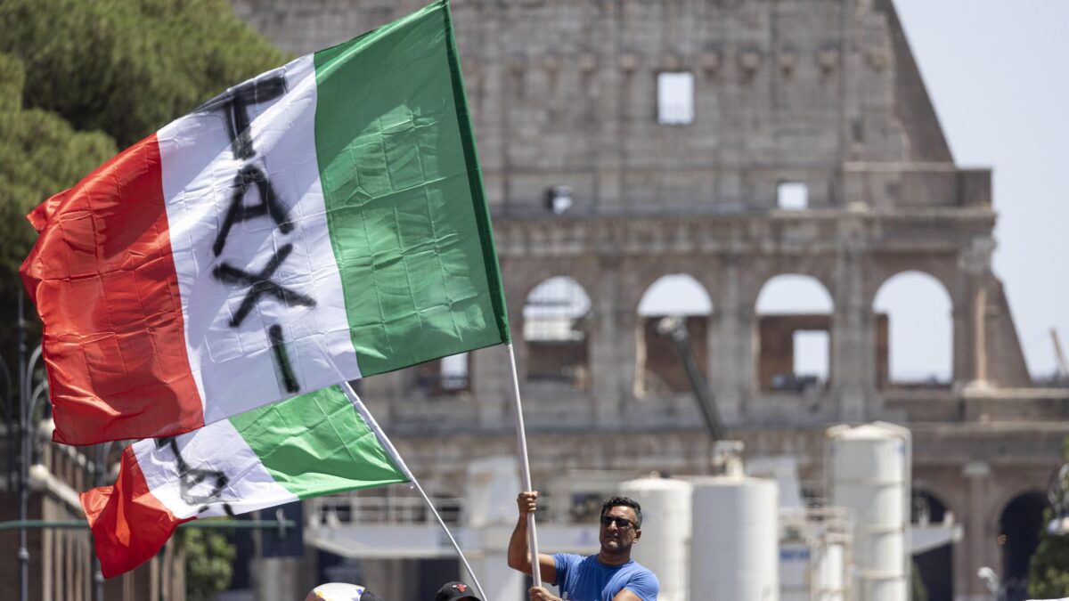 Tassisti: liberalizzare va bene massacrare no