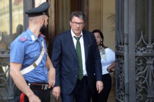 Cina e telecomunicazioni: il governo italiano tiene alta la guardia
