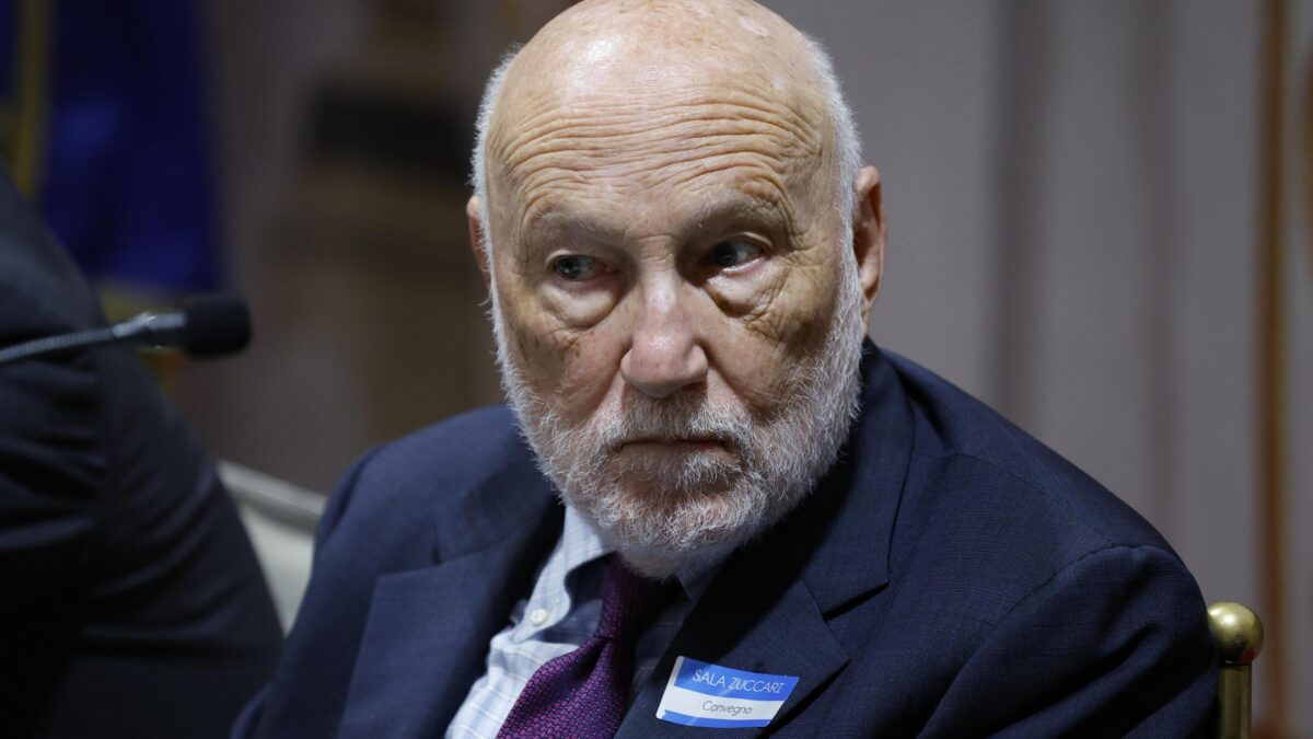 Domenico De Masi: «Negli ultimi tempi il vero populismo stava a Palazzo Chigi»