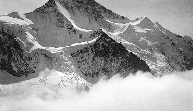 Il massiccio della Jungfrau fotografato da Spelterini