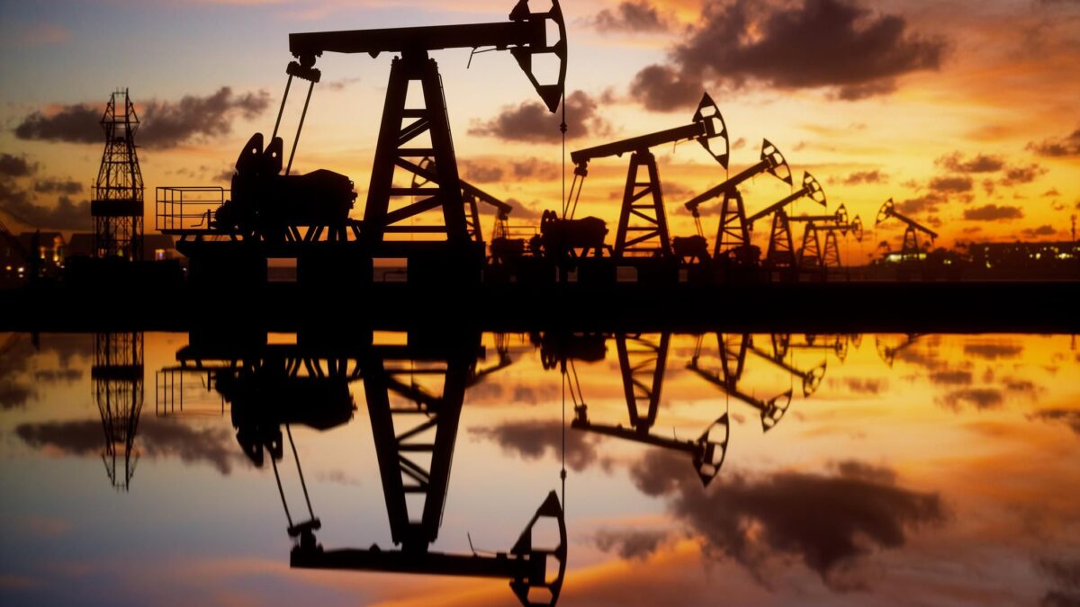 Senza la follia green dei Cinque stelle è ora di accelerare su gas e greggio