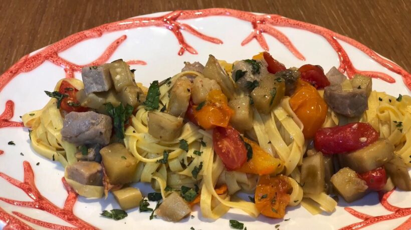 Cuciniamo insieme: tagliatelle di Campofilone con tonno e melanzane