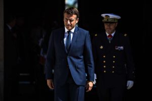 Con la crisi si torna a nazionalizzare