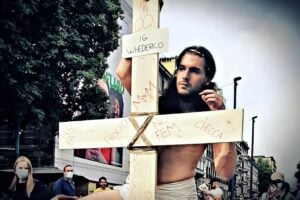 Sindaci, non pagate i pride: odiano i cattolici