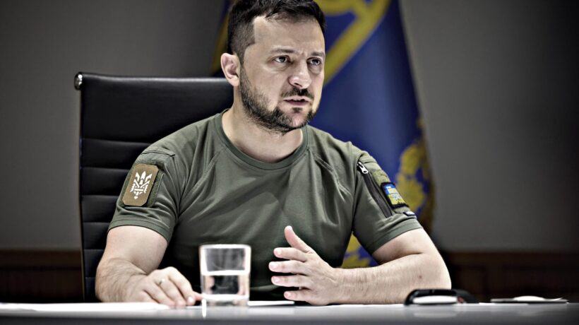 «Sono spie»: iniziano le purghe di Zelensky