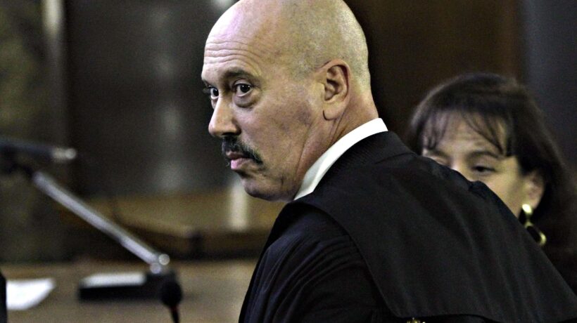 Eni, al «Corriere» piace il processo infinito