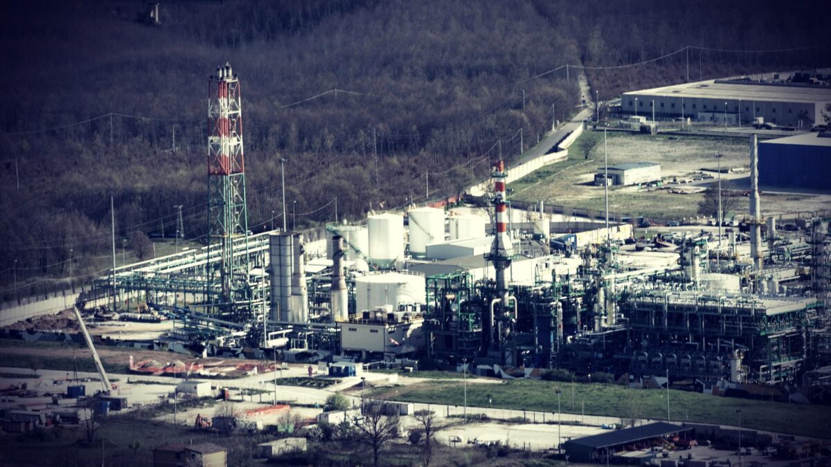 Anziché fermare la guerra fermiamo le trivelle