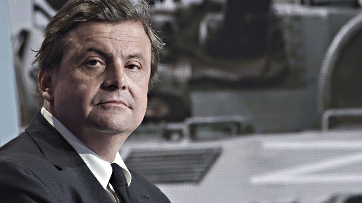 Carlo Calenda: «Candidato contro il truce sistema Pd»