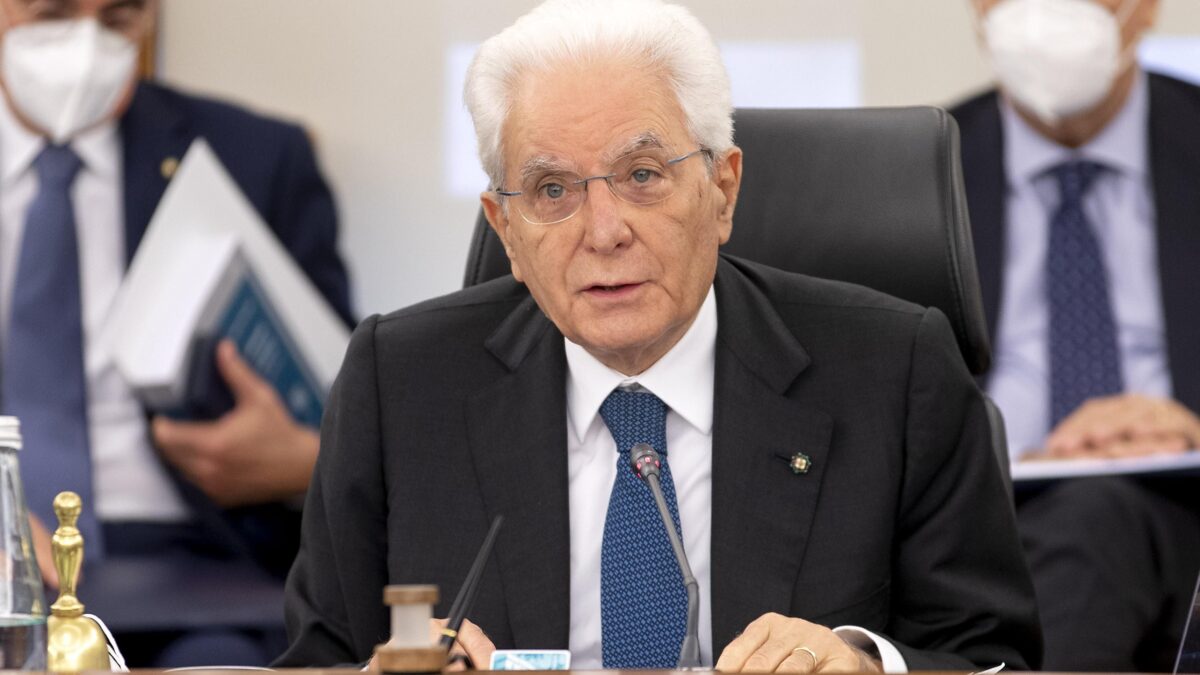 Il Pd voleva licenziare Mattarella