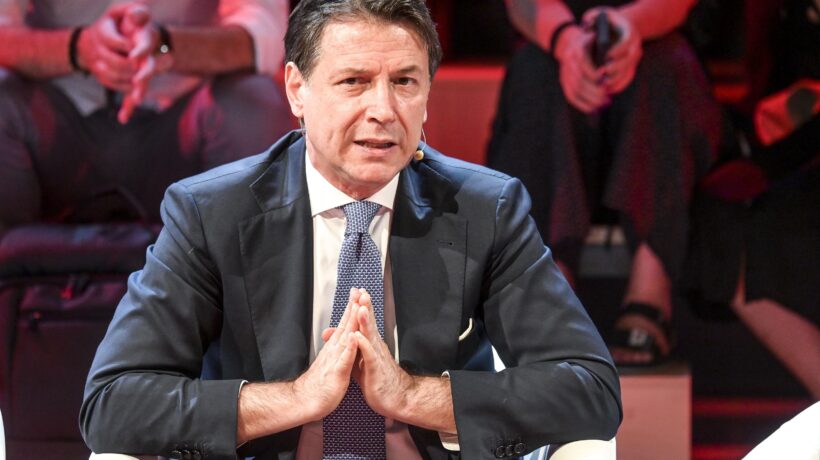 Il M5s inciampa sulle quote rosa