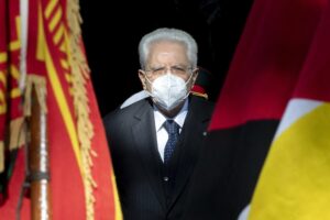 Sanno di perdere, danno di matto