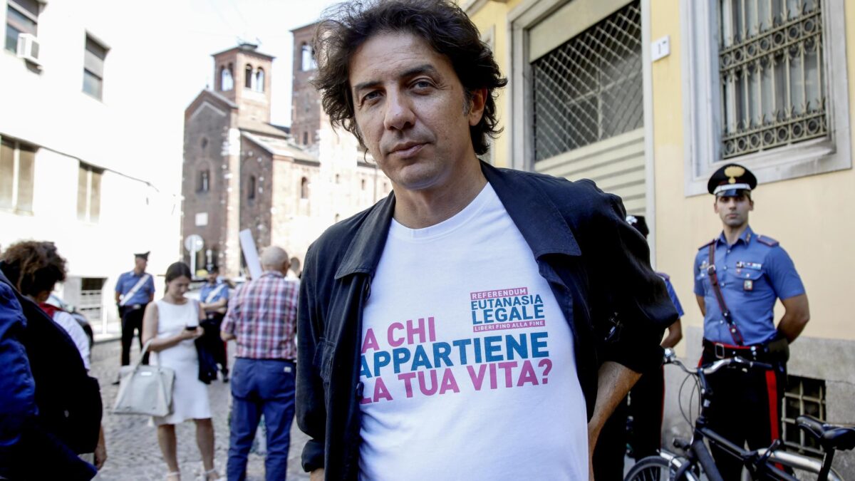 L’ultima battaglia di Marco Cappato. Suicidio assistito per tutti i malati