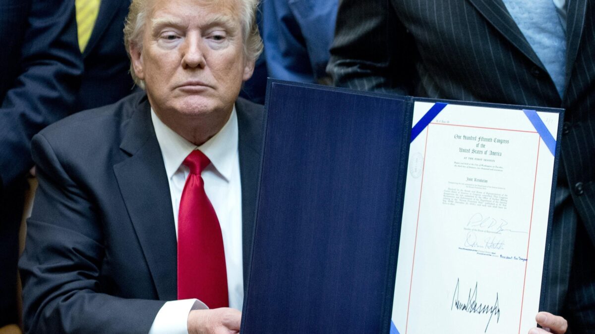 Le indagini su Trump e il doppiopesismo di un Fbi politicizzato per colpa di Obama