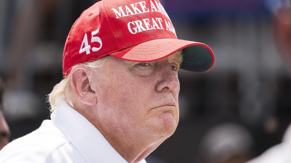 Diffusi solo metà documenti del Trump-gate