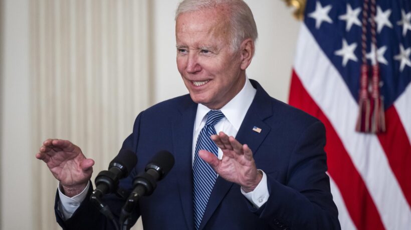 Biden incassa il record di clandestini. Ma le città a guida dem non li vogliono