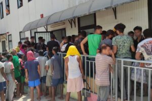 Sicilia, i furbi dell’Ue selezionano i migranti