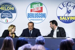 Magistrati, tasse e assistenzialismo. Fdi, Lega e Fi attaccano i totem rossi