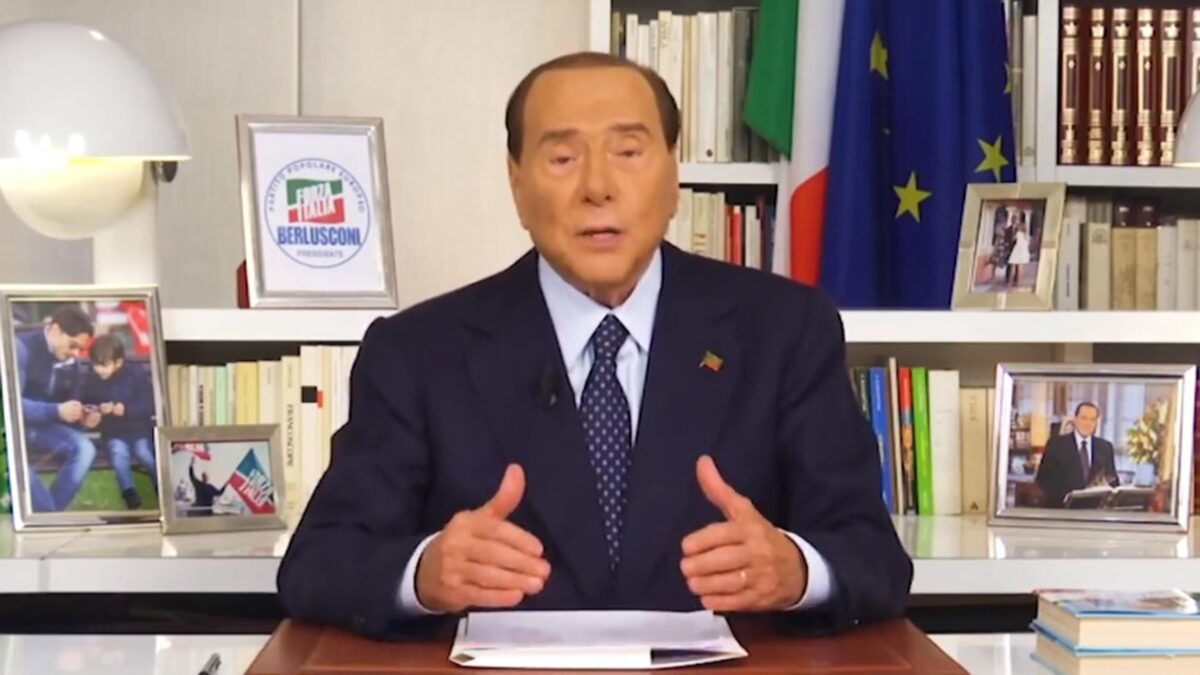 Parla Berlusconi. «Da me nessuna spallata a Draghi: lo rivoglio in Ue»