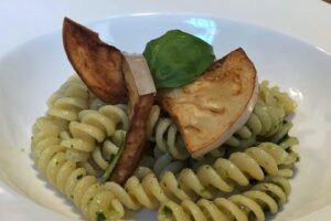 Cuciniamo insieme: fusilli alle melanzane croccanti