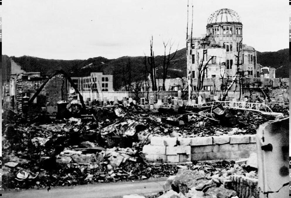 Crimini contro l’umanità, il grande inganno