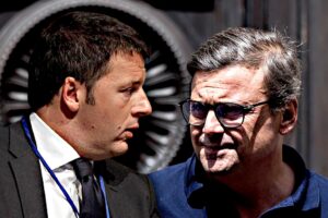 Calenda fa il comizio e intanto i renziani corteggiano ancora il centrodestra