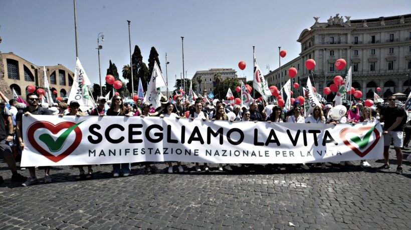 Sì, sulla vita stavolta si vota. La destra abbia coraggio