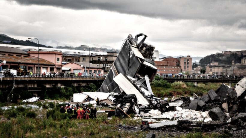 Ponte Morandi. «No ai risarcimenti alle vittime del ponte». Ok dei pm