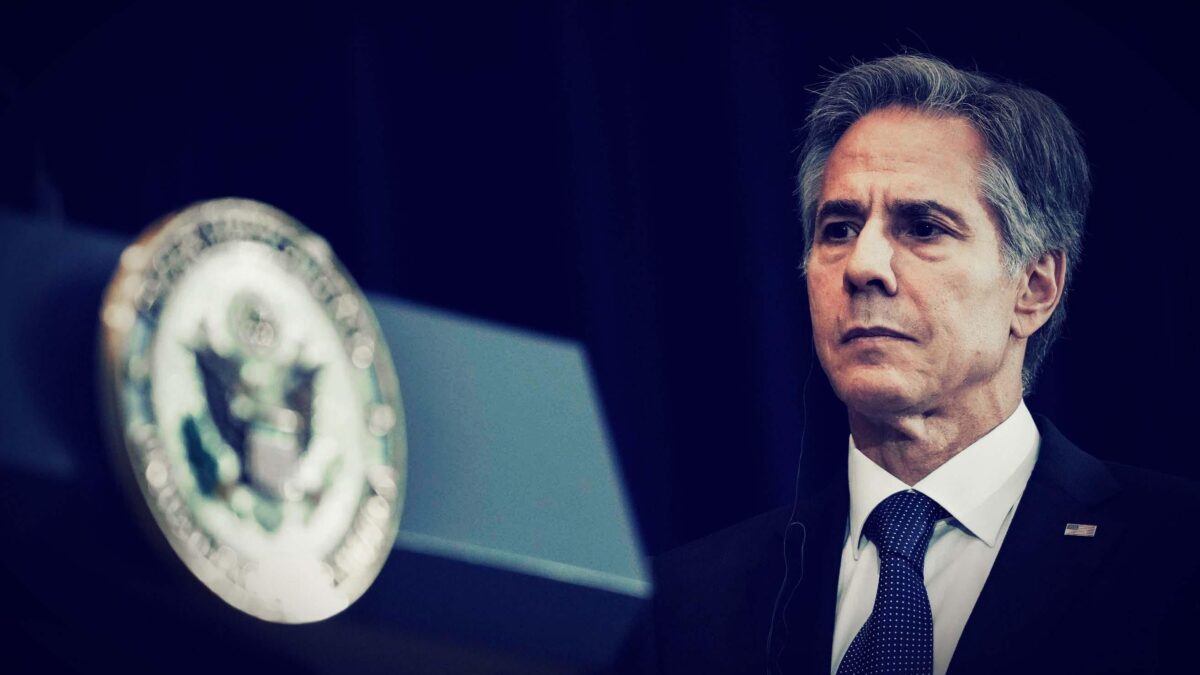 Volker accusa la Meloni e Salvini. Poi vede Urso e ritratta