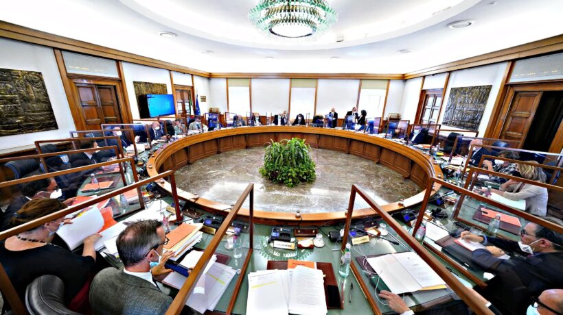 Csm, stravincono sempre le correnti. Le toghe «sposano» il bipolarismo