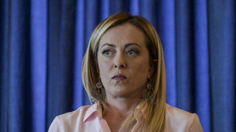 La Meloni affronta il tabù del Pnrr: «Utilizziamo i fondi contro i rincari»