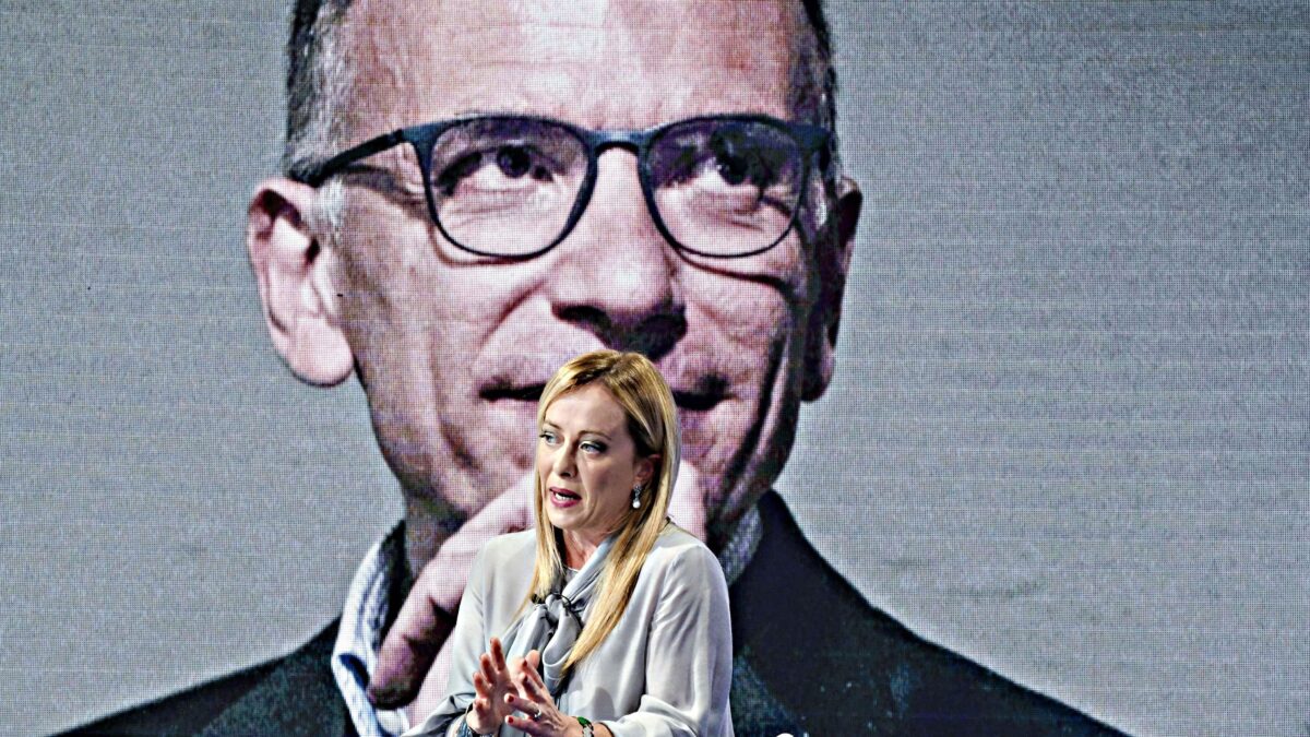 Meloni: «La sinistra si dissoci dai comunisti»